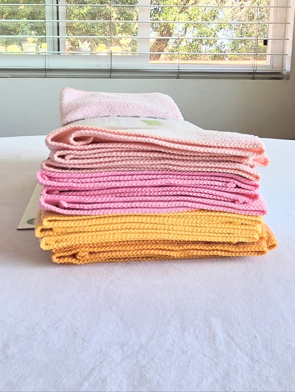 12 Pack Microfiber Cleaning Cloths Pink Yellow Home Cleaning Dusting Polishing